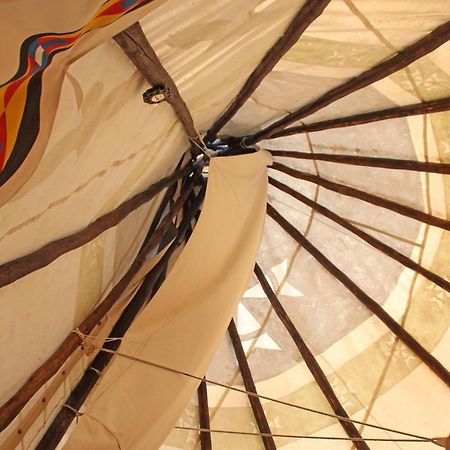 Big Sky Tipi Holidays Wartling Εξωτερικό φωτογραφία