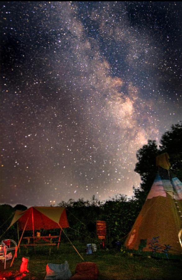 Big Sky Tipi Holidays Wartling Εξωτερικό φωτογραφία